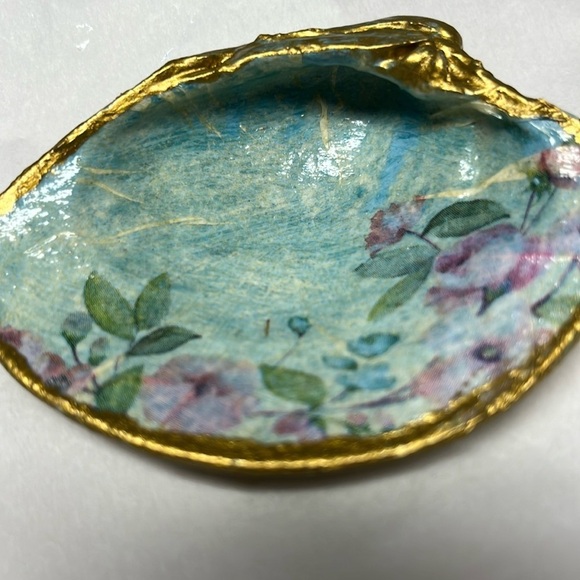 Hand Crafted Floral Blue Decorative Trinket Shell Dish - Picture 8 of 9